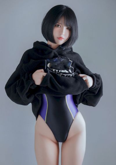 掀裙子打美女光屁股图片_剧情片韩国电影在线观看