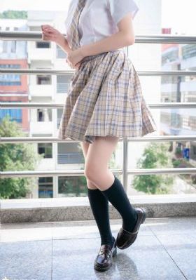 叶玉卿电影在线_JVID性感写真