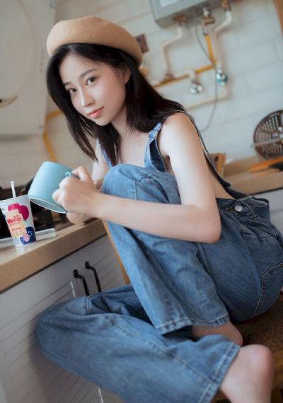 亚洲国产āV玩弄放荡人妇_HD天堂在线
