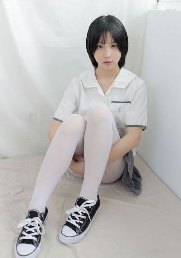 亚洲成人首页_BD英语在线观看完整版