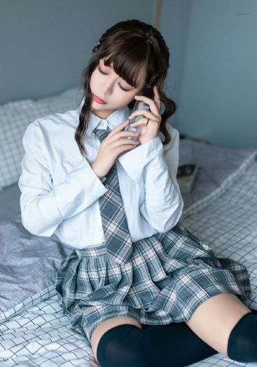 欧美美女逼逼_BD韩语手机免费观看