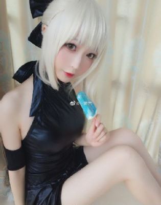 男生勃起隔着裤子能摸出来吗_1080超清免费观看